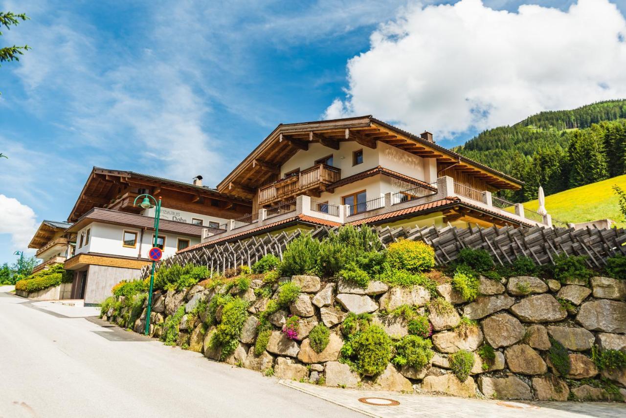Haus Sabrina - Ferienwohnungen Saalbach-Hinterglemm Esterno foto